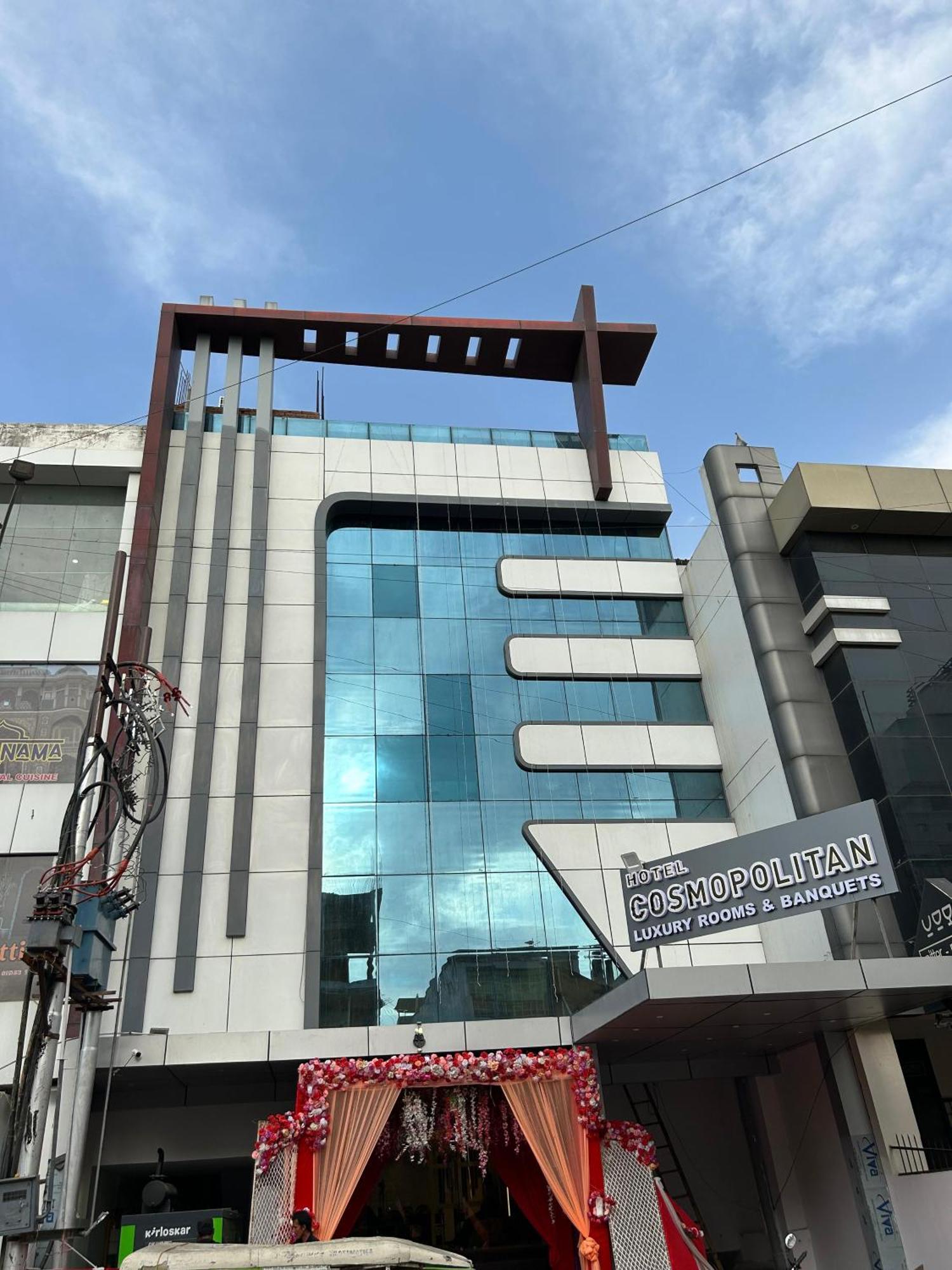 Hotel Cosmopolitan Rooms & Banquet Prayagraj Exterior photo